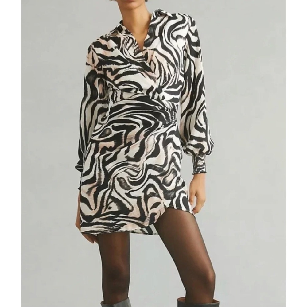 BY ANTHROPOLOGIE Zebra Faux Wrap Mini‎ Dress